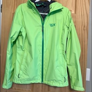 Mountain hard wear waterproof rain jacket size M